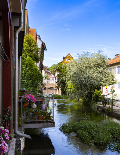 Fischer- und Gerberviertel, Ulm – die Blau im der historischen Gerberhäuser