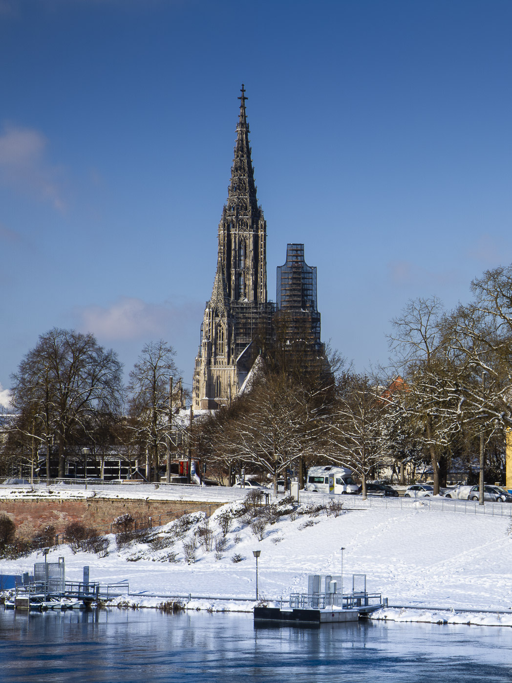 Donau mit M&uuml;nster, Winter 